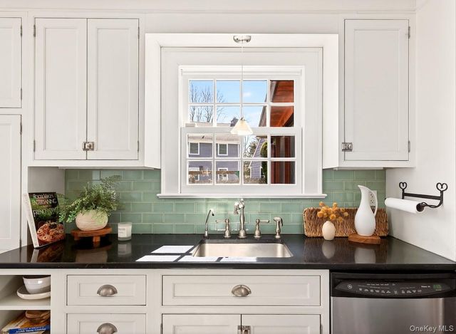 48 Fenwick Road, Hastings-on-hudson, NY 10706