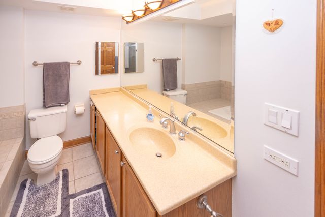 470 Fawell Boulevard 508, Glen Ellyn, IL 60137