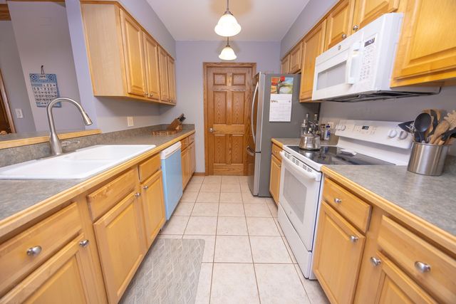 470 Fawell Boulevard 508, Glen Ellyn, IL 60137