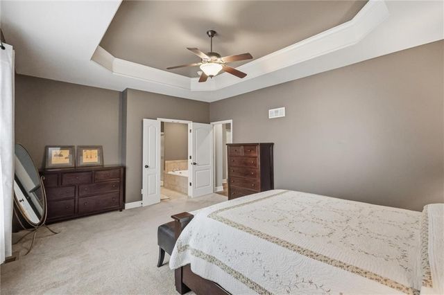 15624 W 61st Street, Shawnee, KS 66217