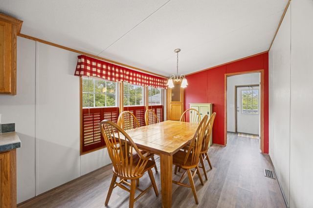 22 County Park Road, Frenchburg, KY 40322