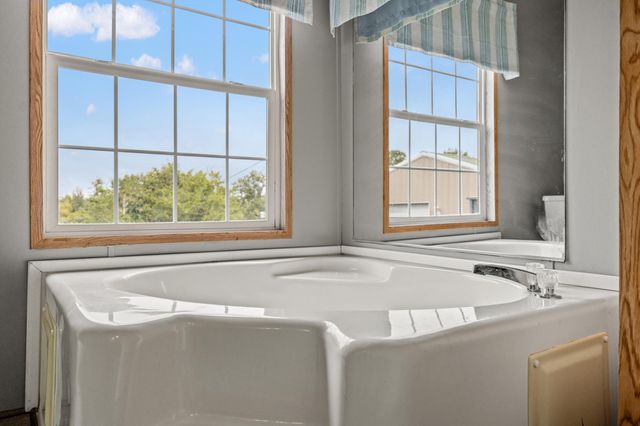 22 County Park Road, Frenchburg, KY 40322