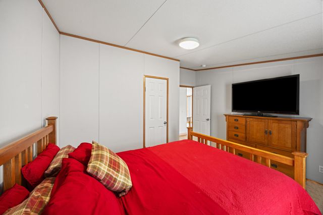 22 County Park Road, Frenchburg, KY 40322