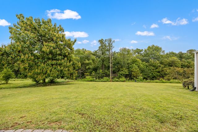 22 County Park Road, Frenchburg, KY 40322