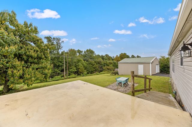 22 County Park Road, Frenchburg, KY 40322