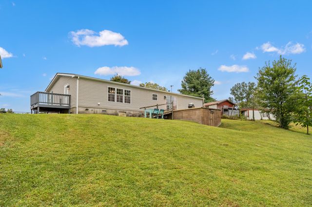 22 County Park Road, Frenchburg, KY 40322