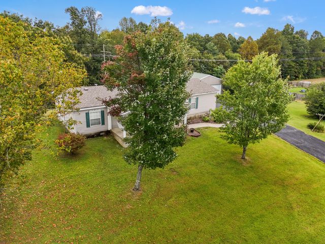 22 County Park Road, Frenchburg, KY 40322