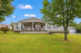 22 County Park Road, Frenchburg, KY 40322