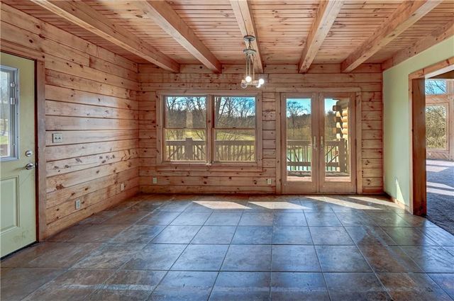 17301 E Kentucky Road, Independence, MO 64058