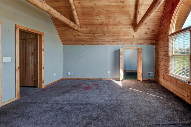 17301 E Kentucky Road, Independence, MO 64058