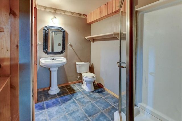 17301 E Kentucky Road, Independence, MO 64058