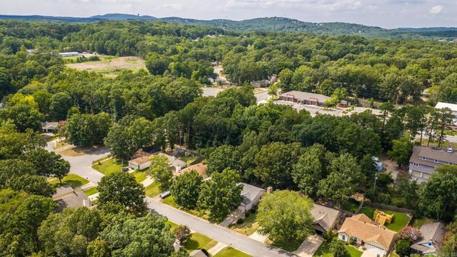 10 Pinto Point, Little Rock, AR 72211