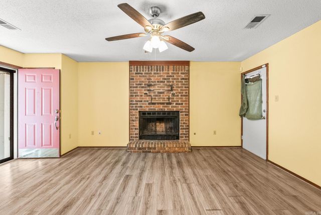 10 Pinto Point, Little Rock, AR 72211