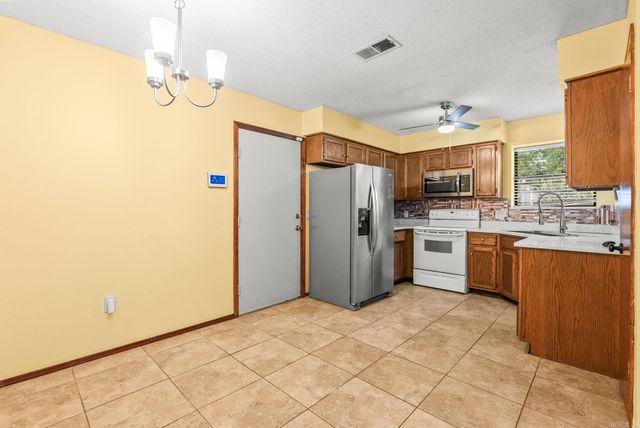 10 Pinto Point, Little Rock, AR 72211
