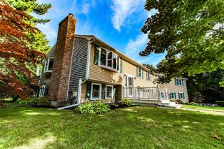 26 Brookings Dr, Kingston, MA 02364