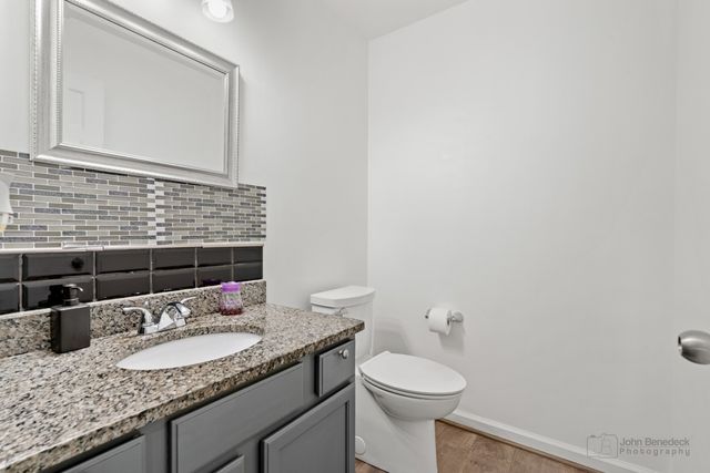 516 Madison Lane, Elgin, IL 60123