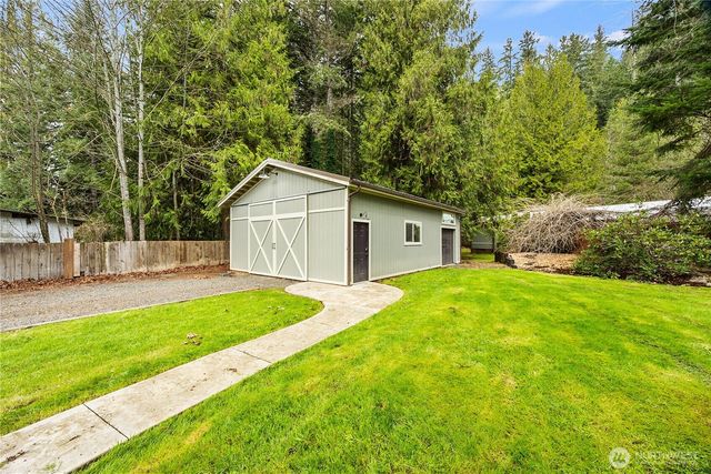547 Silverbrook Road, Randle, WA 98377