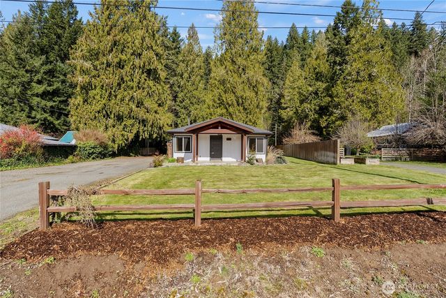 547 Silverbrook Road, Randle, WA 98377
