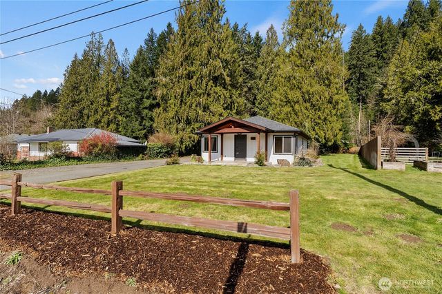 547 Silverbrook Road, Randle, WA 98377