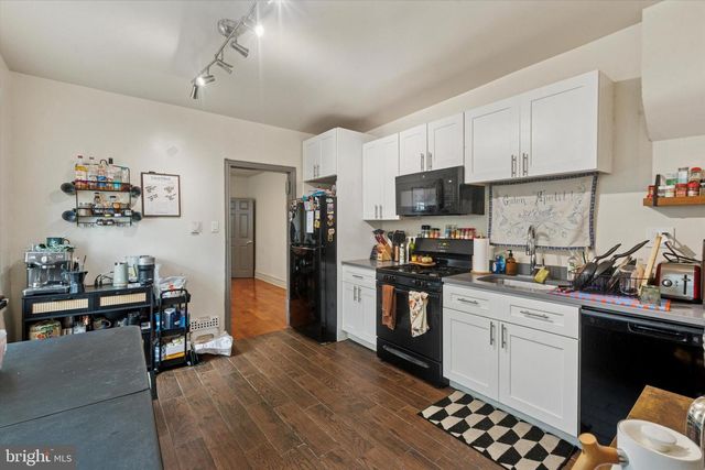 3817 HAMILTON ST, Philadelphia, PA 19104