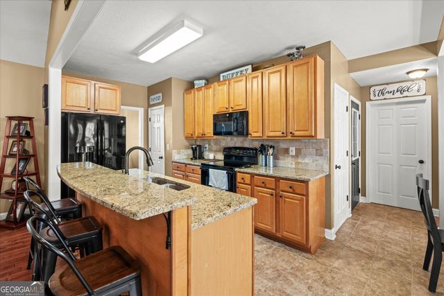 101 Burchfield Run, Carrollton, GA 30116