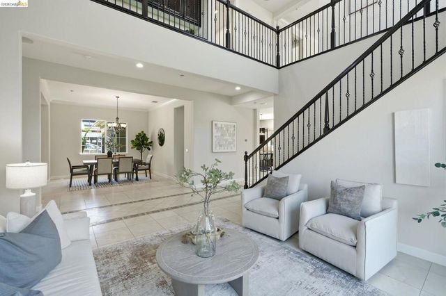 588 Big Basin Dr, Brentwood, CA 94513