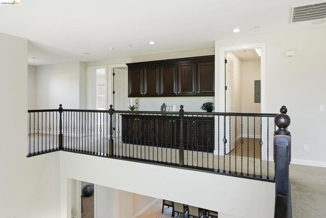 588 Big Basin Dr, Brentwood, CA 94513