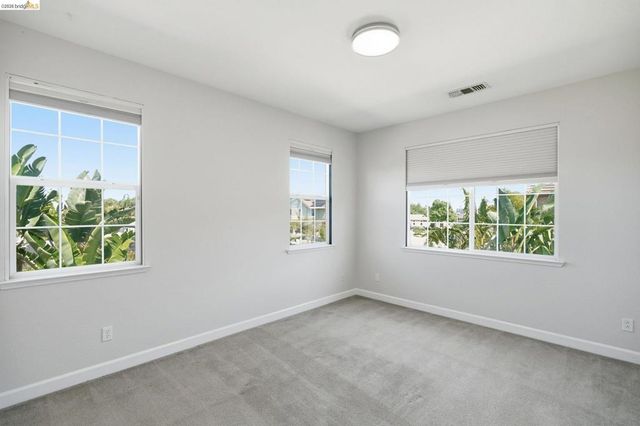 588 Big Basin Dr, Brentwood, CA 94513