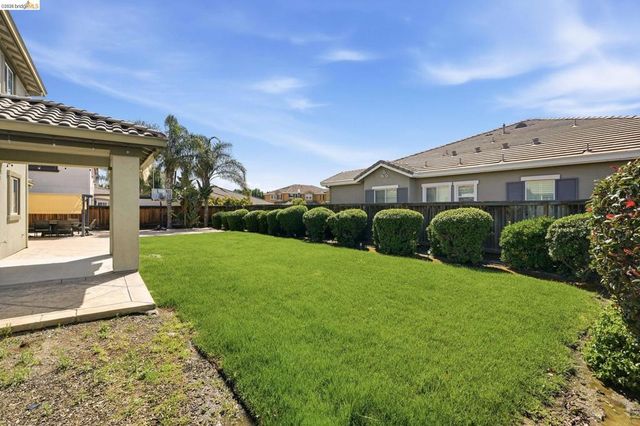 588 Big Basin Dr, Brentwood, CA 94513