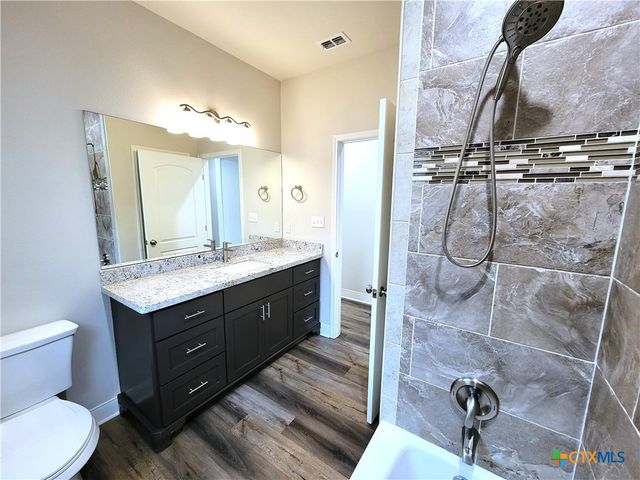 267 Oak View Drive, Inez, TX 77968