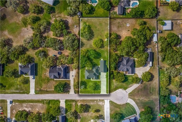 267 Oak View Drive, Inez, TX 77968