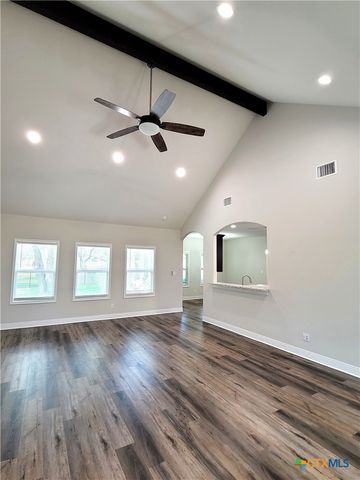 267 Oak View Drive, Inez, TX 77968