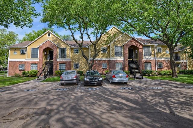 8627 FANCY FINCH DRIVE 102, Tampa, FL 33614