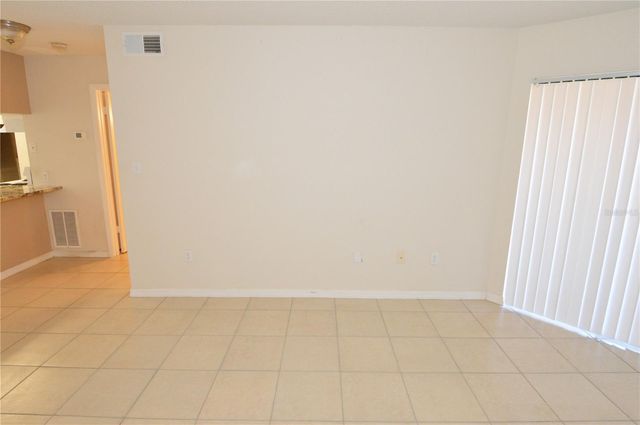 8627 FANCY FINCH DRIVE 102, Tampa, FL 33614