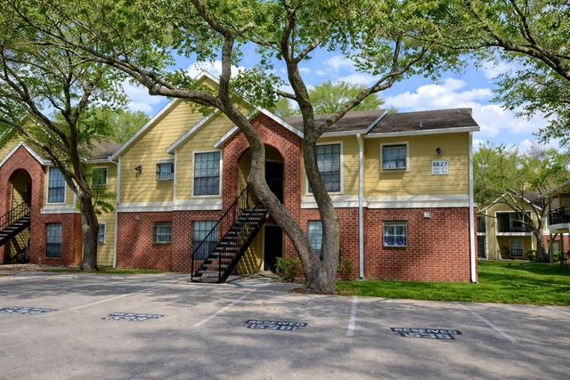 8627 FANCY FINCH DRIVE 102, Tampa, FL 33614