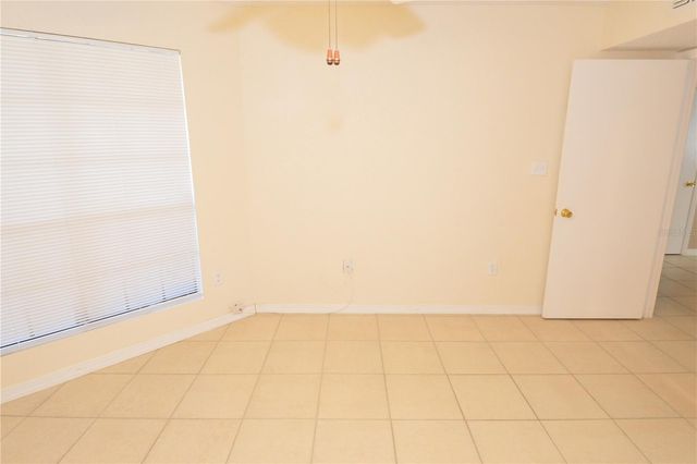 8627 FANCY FINCH DRIVE 102, Tampa, FL 33614