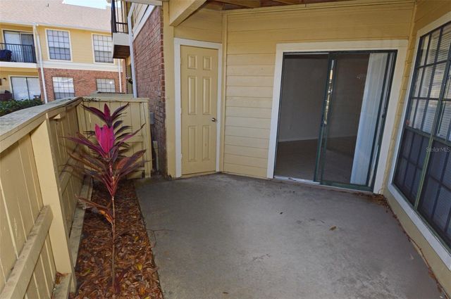 8627 FANCY FINCH DRIVE 102, Tampa, FL 33614