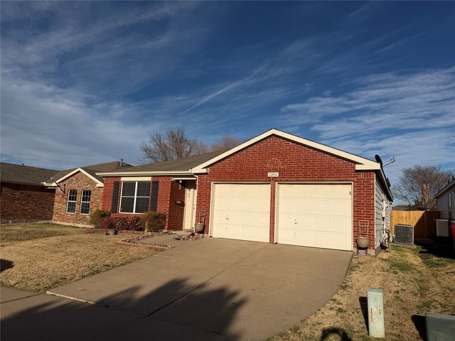 1203 Mallard Drive, Sherman, TX 75092