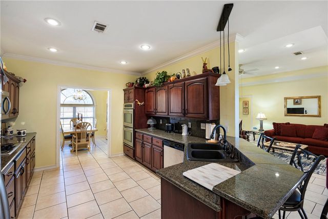 676 Day Road, Pottsville, AR 72858