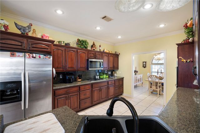 676 Day Road, Pottsville, AR 72858