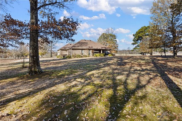 676 Day Road, Pottsville, AR 72858