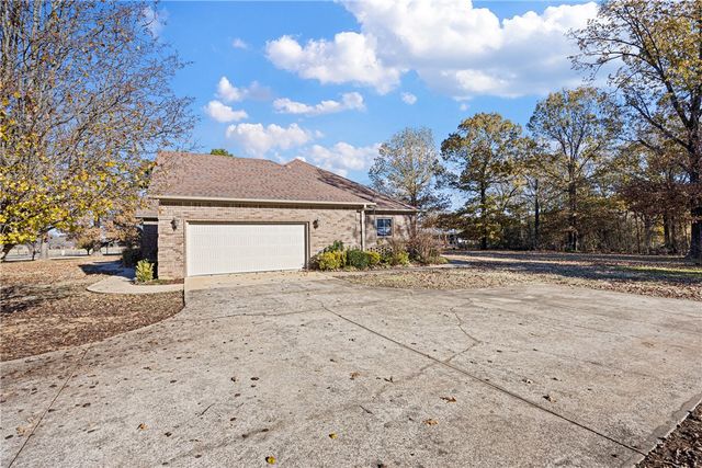 676 Day Road, Pottsville, AR 72858