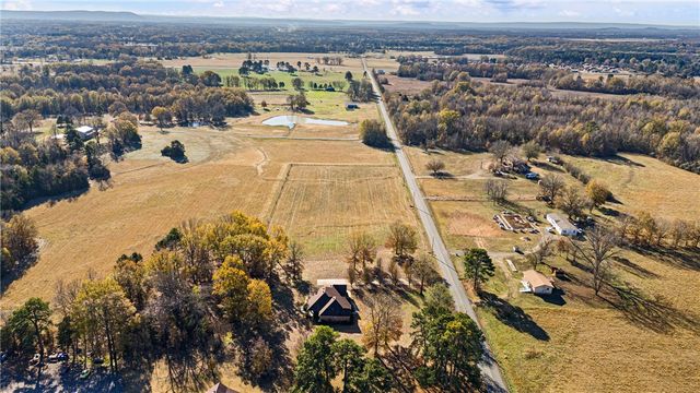 676 Day Road, Pottsville, AR 72858