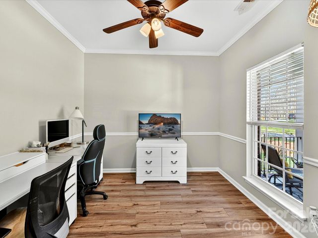 12305 Chickasaw Drive, Huntersville, NC 28078