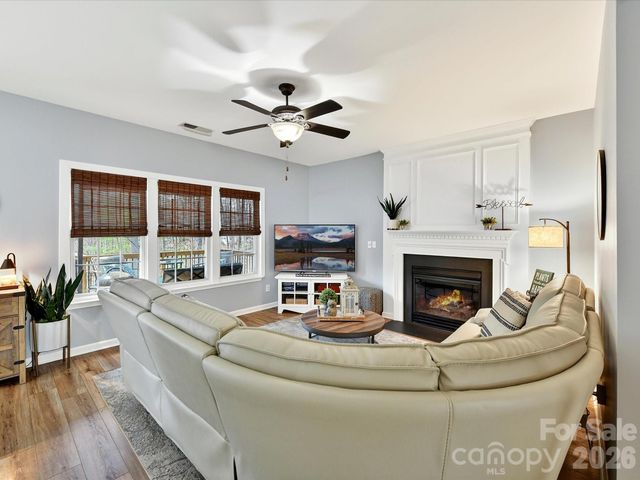 12305 Chickasaw Drive, Huntersville, NC 28078