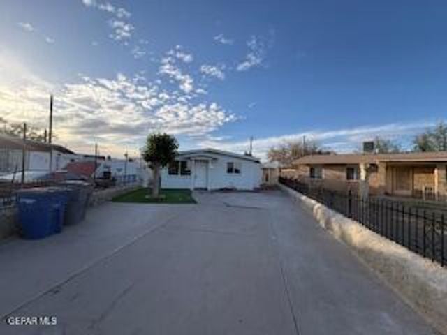 123 MARQUITA Lane 1, El Paso, TX 79915