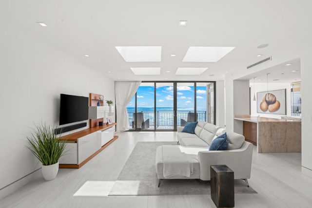 1800 S Ocean Boulevard Ph C, Boca Raton, FL 33432