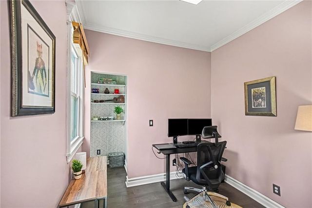 3012 Flora Avenue, Kansas City, MO 64109