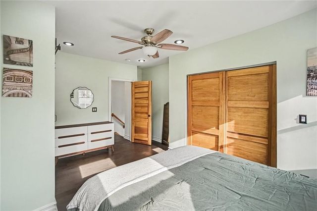 3012 Flora Avenue, Kansas City, MO 64109