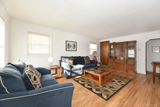 529 Stratford Road, South Hempstead, NY 11550